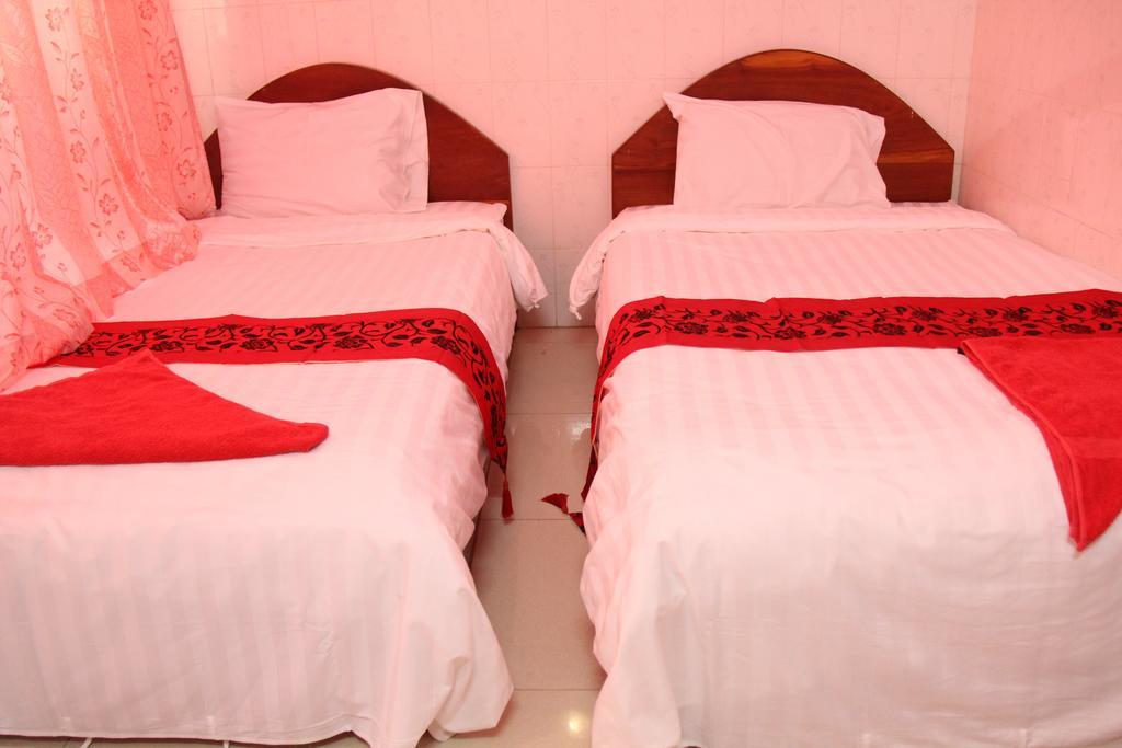 Capitol 3 Guesthouse Phnom Pen Exterior foto