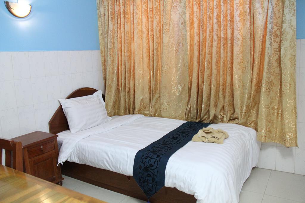 Capitol 3 Guesthouse Phnom Pen Exterior foto