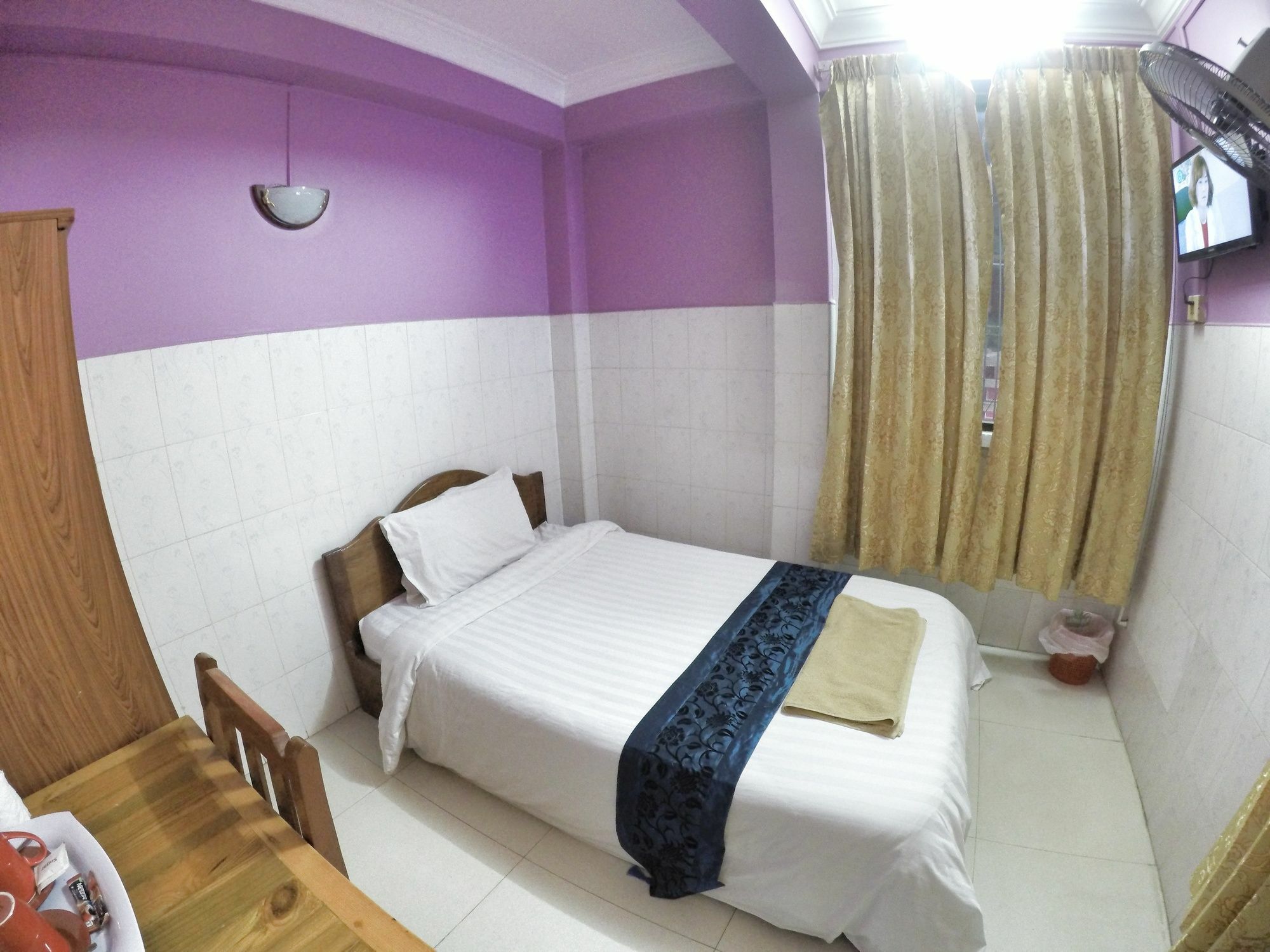 Capitol 3 Guesthouse Phnom Pen Exterior foto